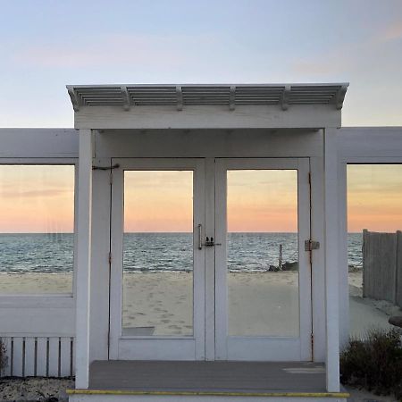 By The Sea Guests Bed & Breakfast And Suites 데니스 포트 외부 사진