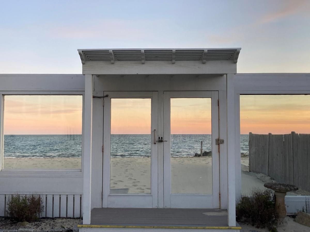 By The Sea Guests Bed & Breakfast And Suites 데니스 포트 외부 사진