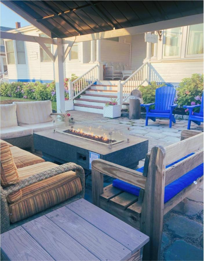 By The Sea Guests Bed & Breakfast And Suites 데니스 포트 외부 사진