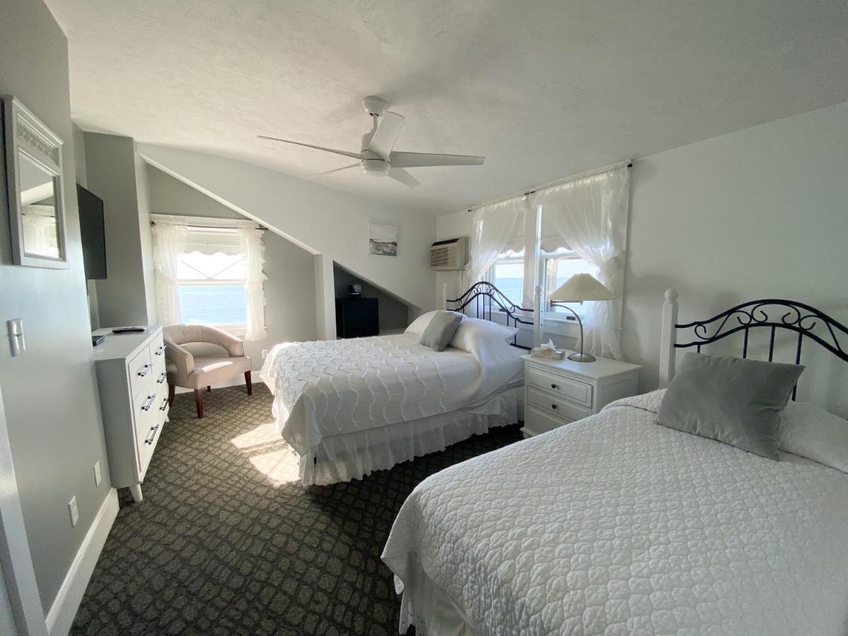 By The Sea Guests Bed & Breakfast And Suites 데니스 포트 외부 사진